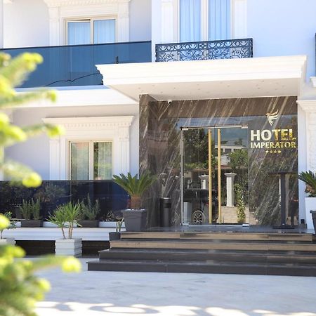 Imperator Hotel Tirana Esterno foto